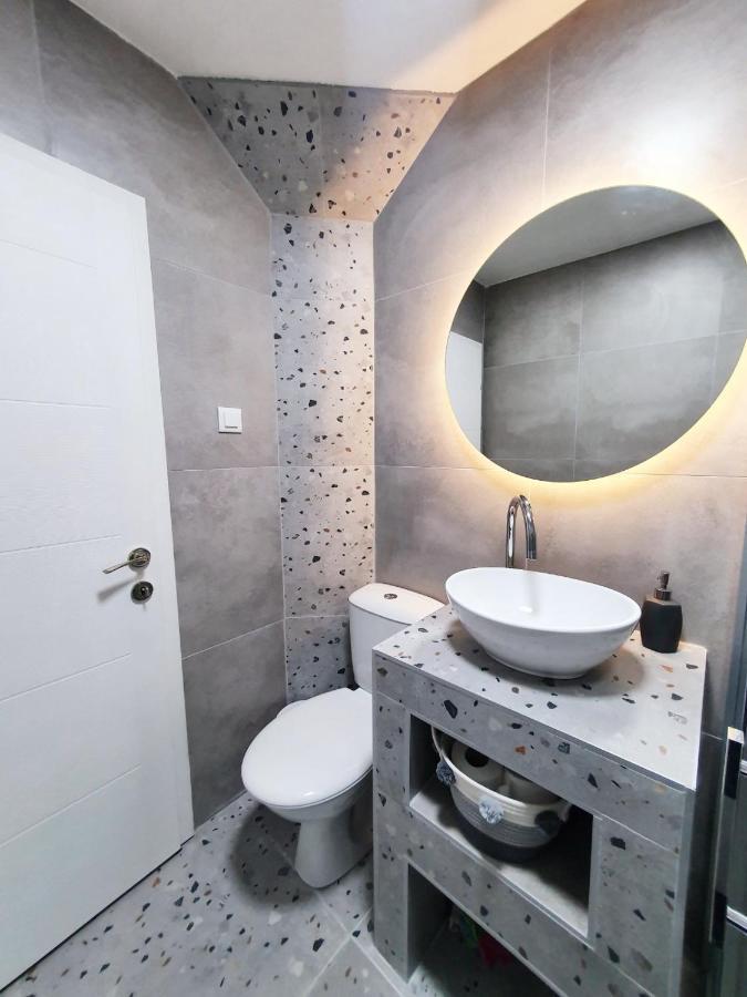 Lovely Gem At The Best Location In Skopje Center Exterior photo